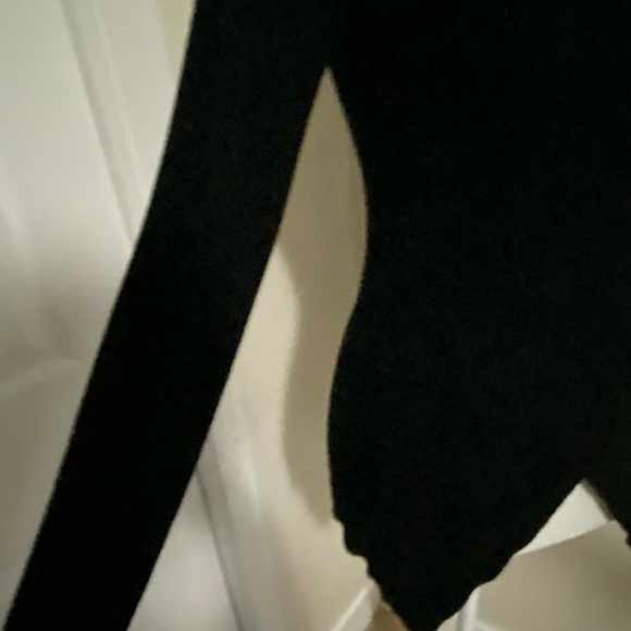 Workhall Black Knit Wrap Style Long Sleeve Fitted V-Neck Sweater- Sz-M - Picture 6 of 16